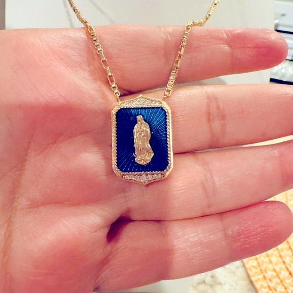 Free People Jewelry - Joy Dravecky Madonna pendant Necklace-blue enamel inlay Beautiful goldfinish.NIB